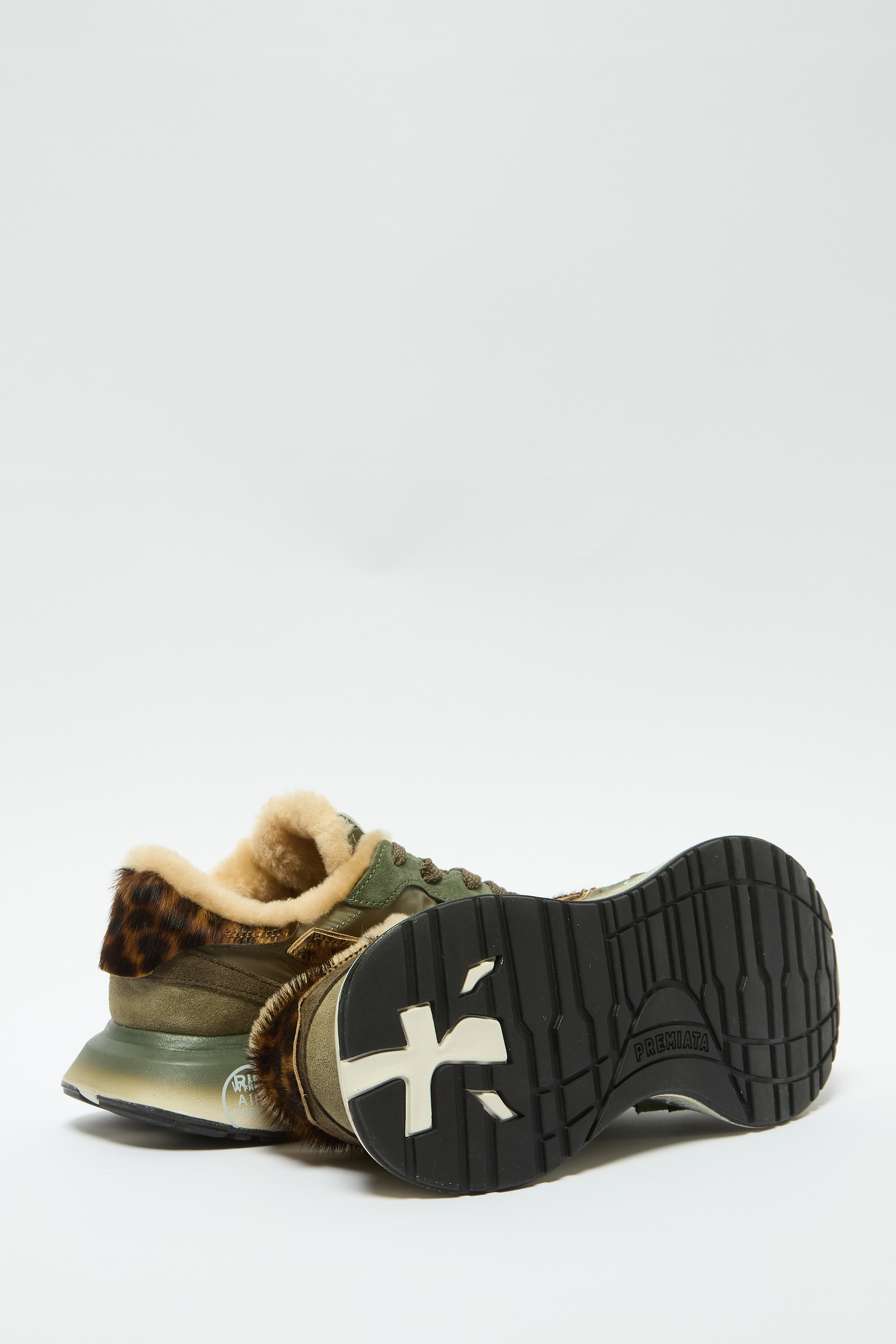 Кроссовки Lauryn