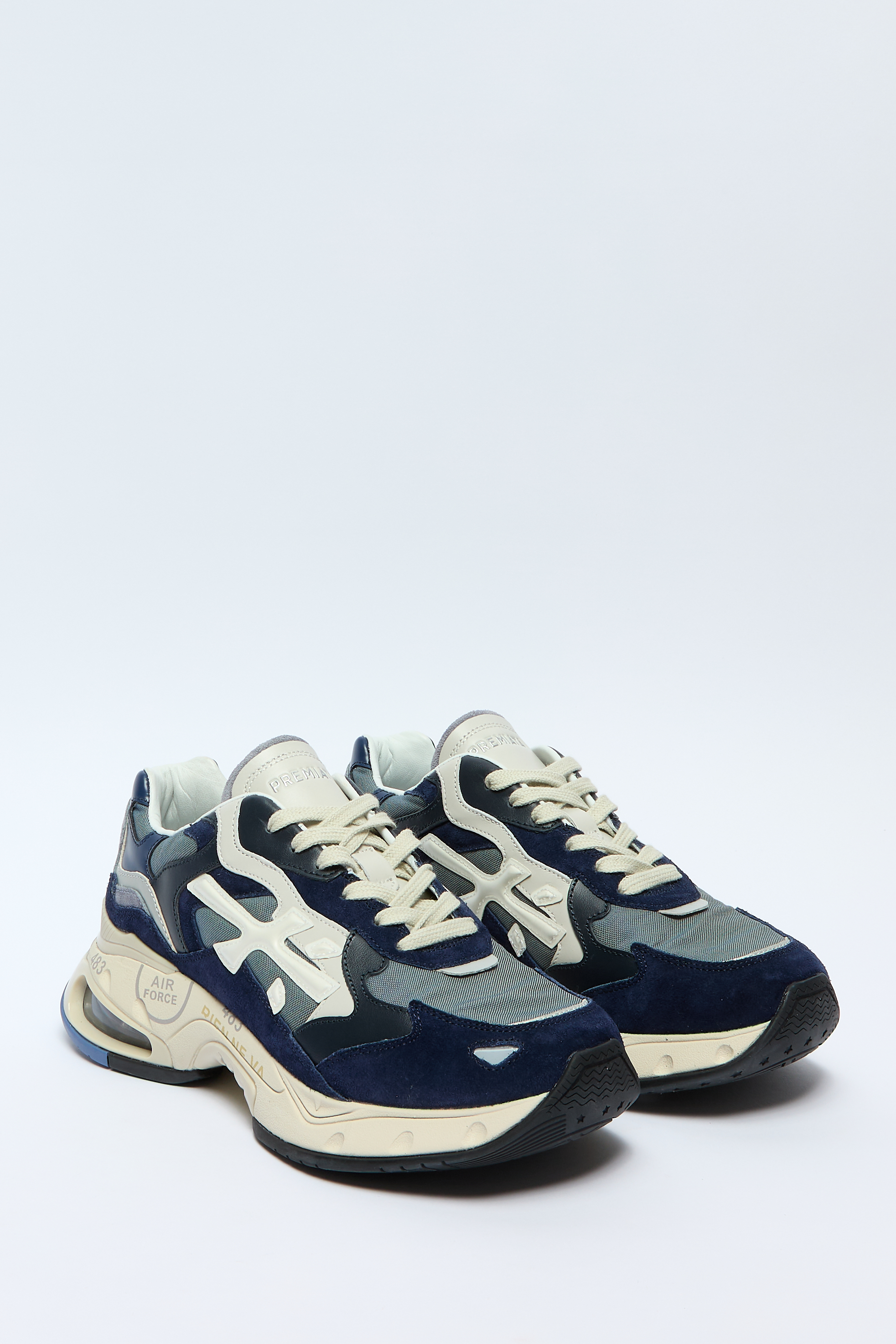 Кроссовки Sharky