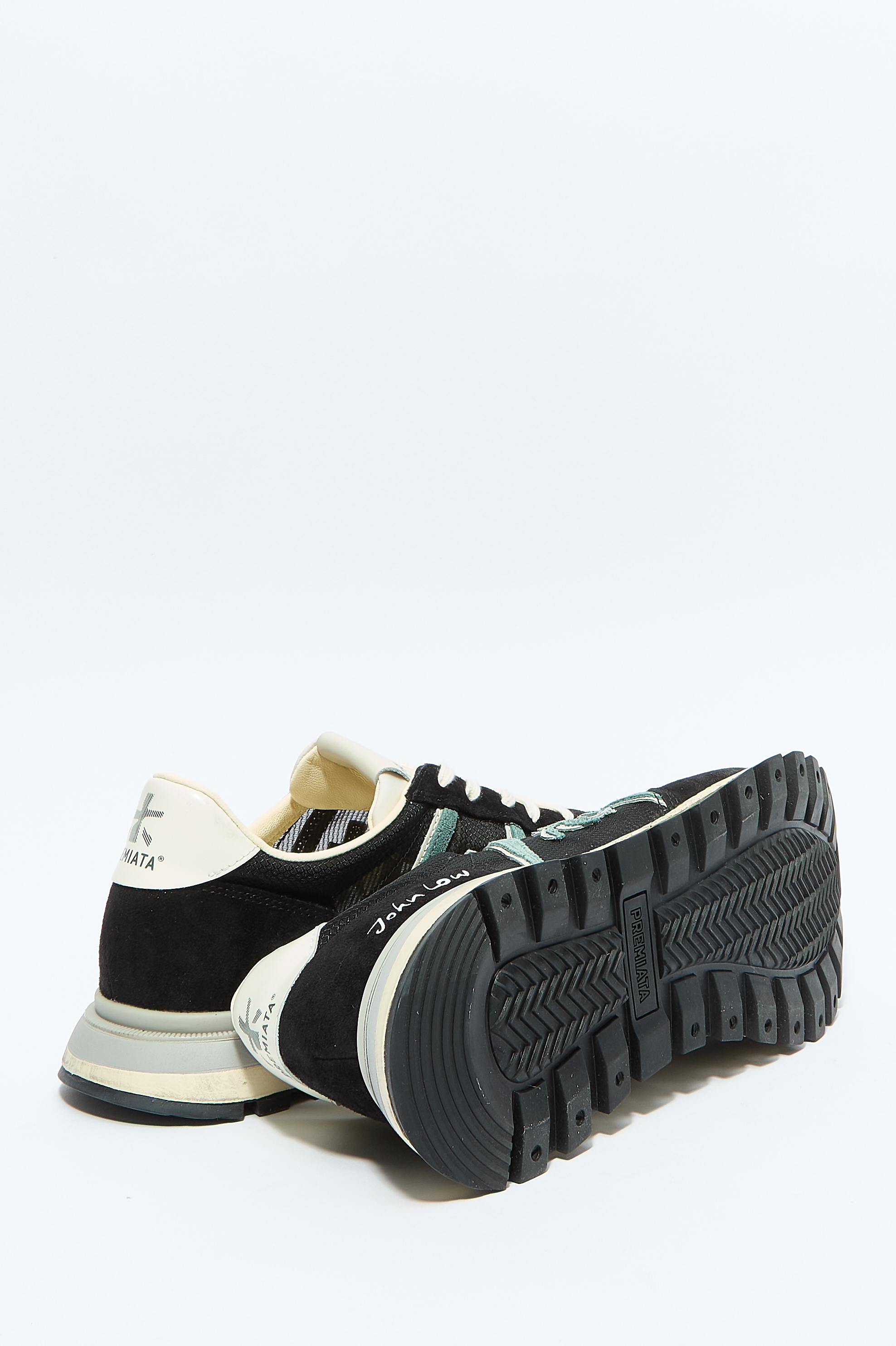 Кроссовки Johnlow