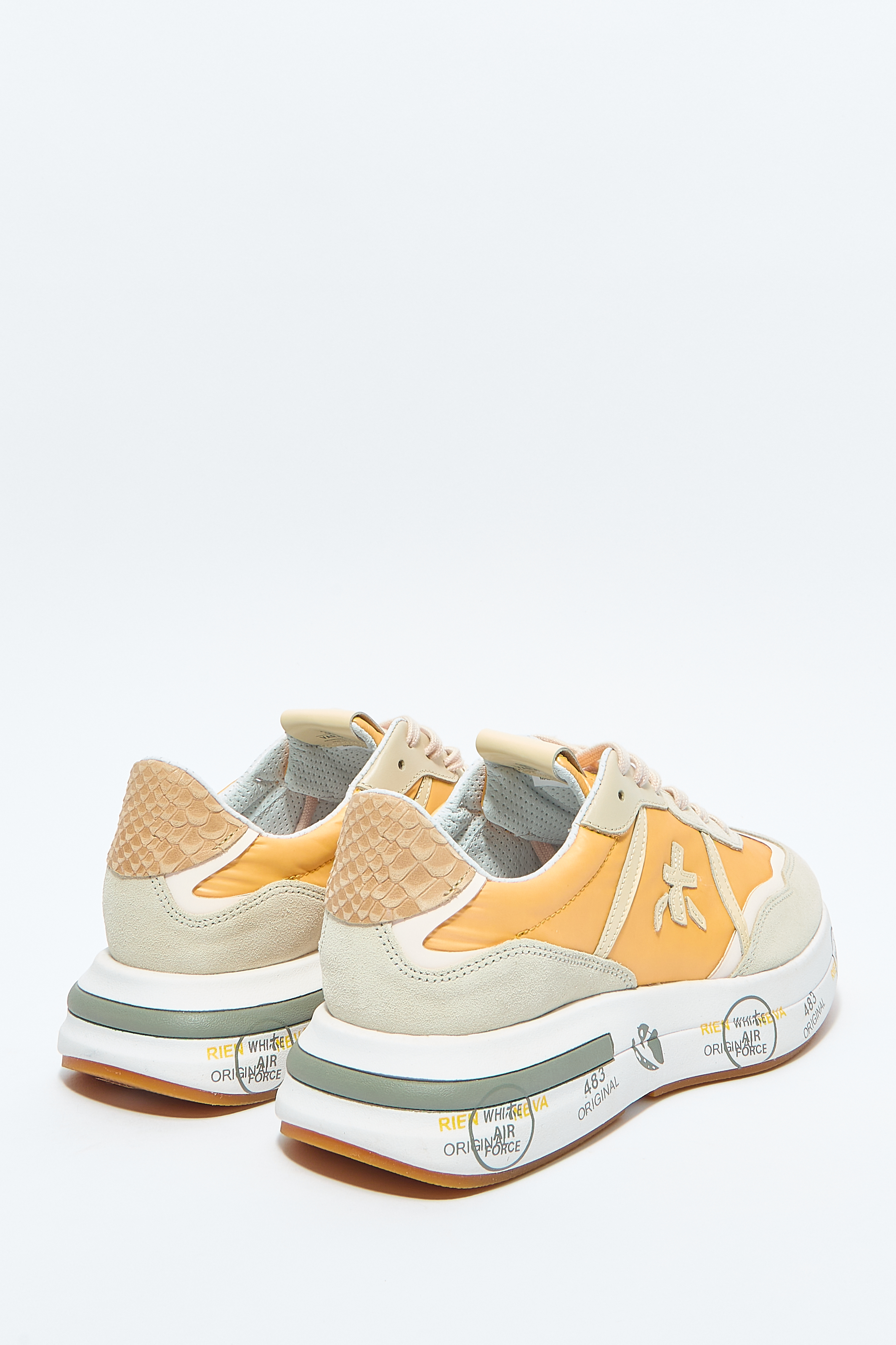 Кроссовки Cassie