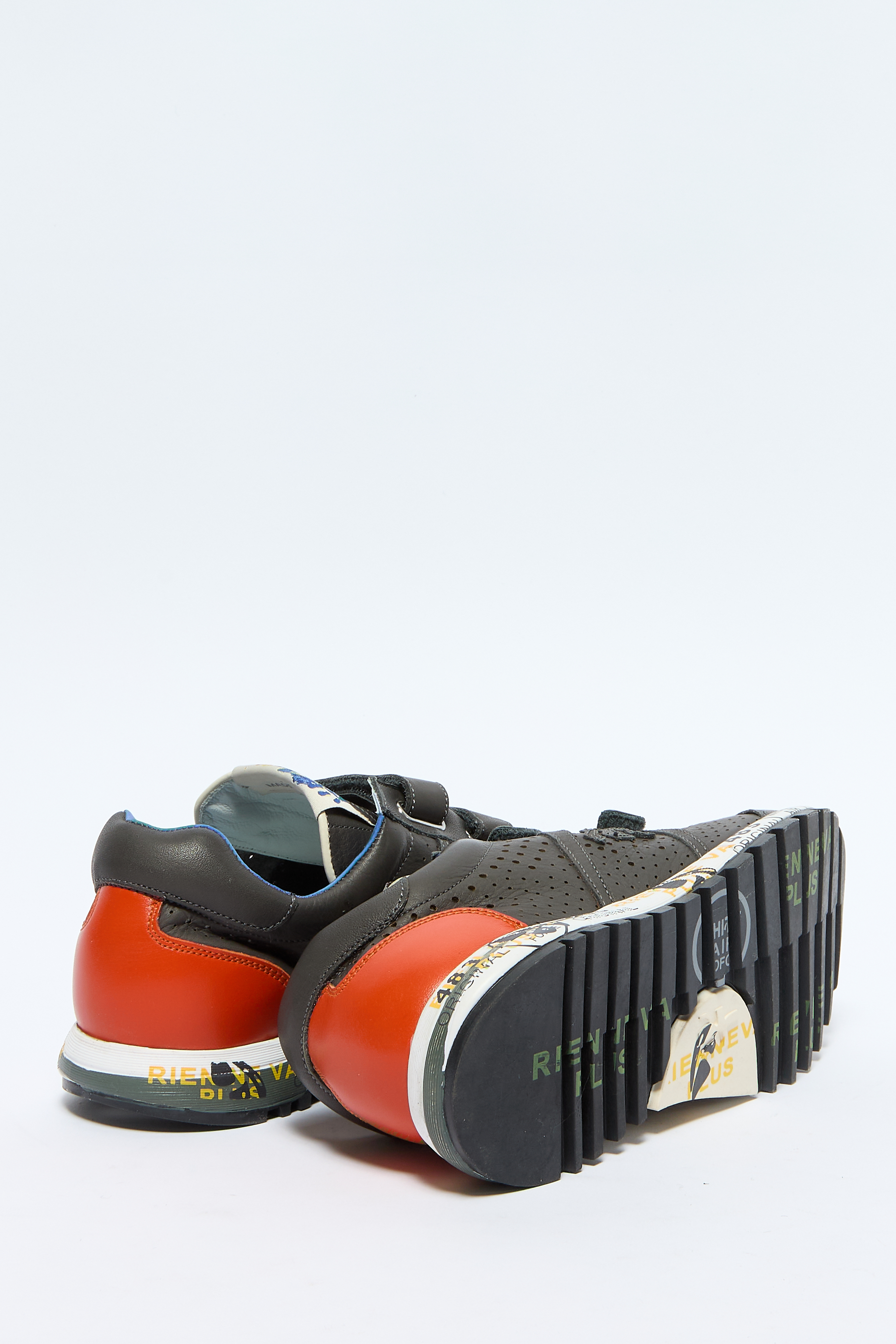 Кроссовки С Логотипом