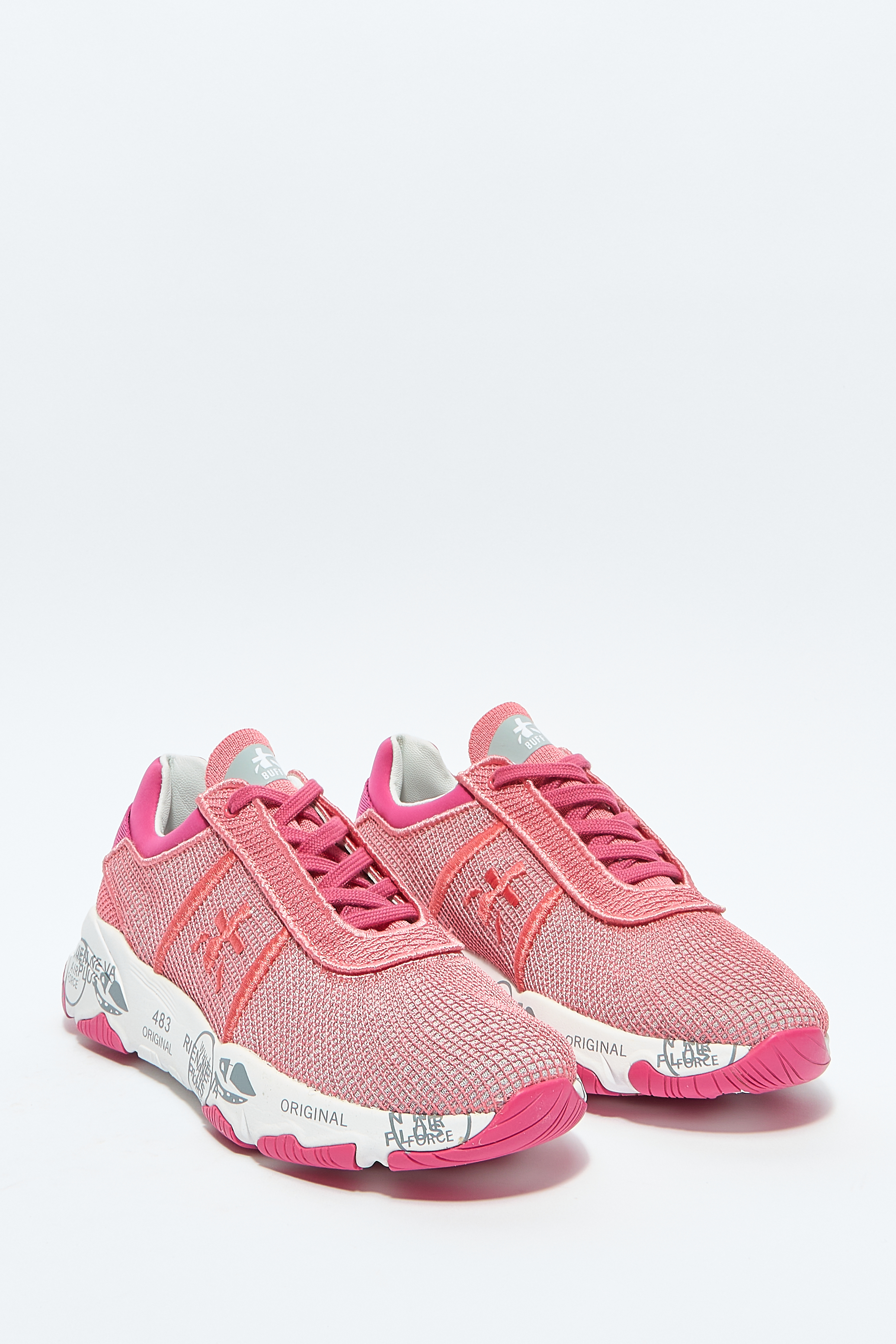 Кроссовки Buff