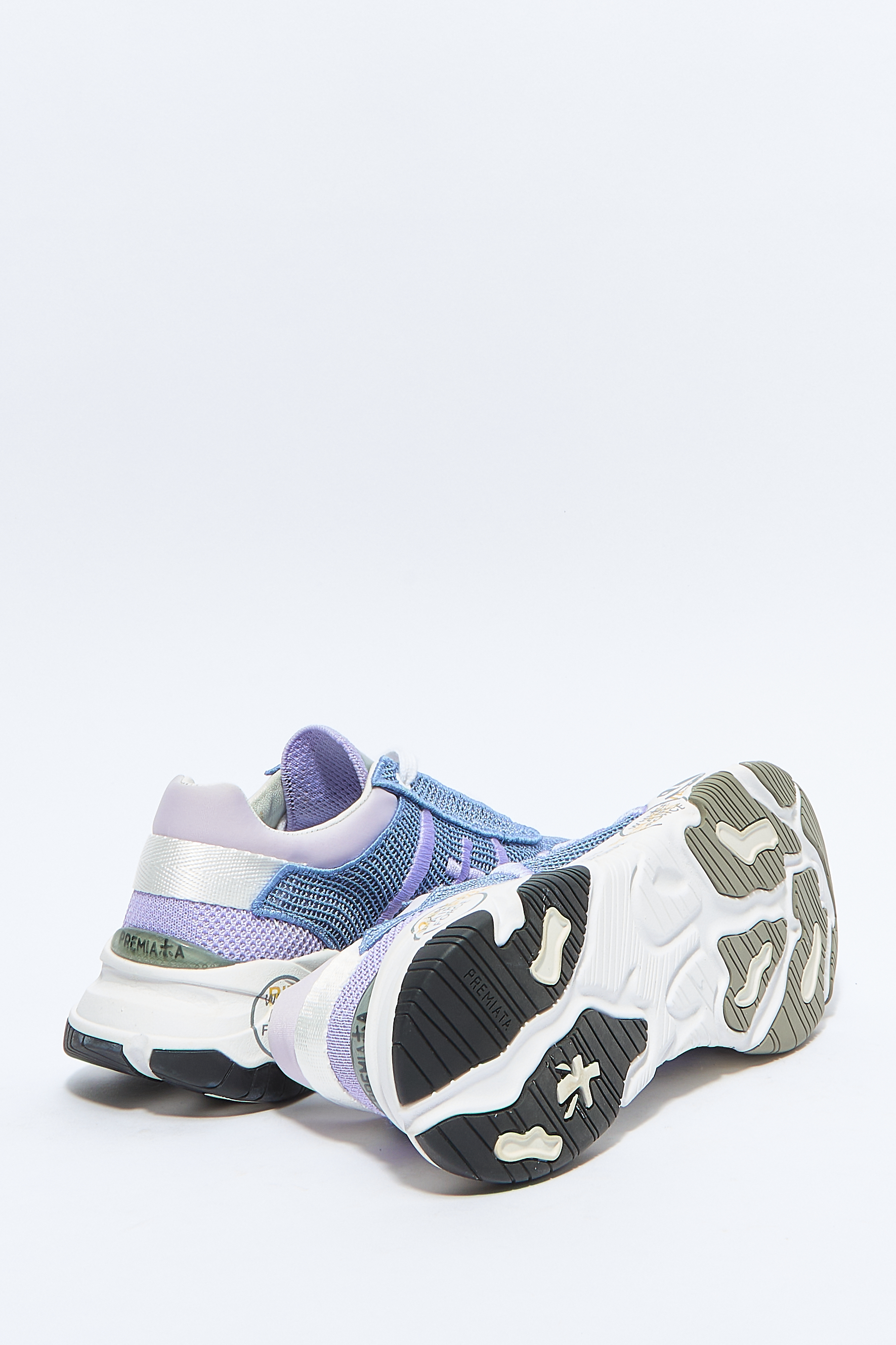 Кроссовки Buff