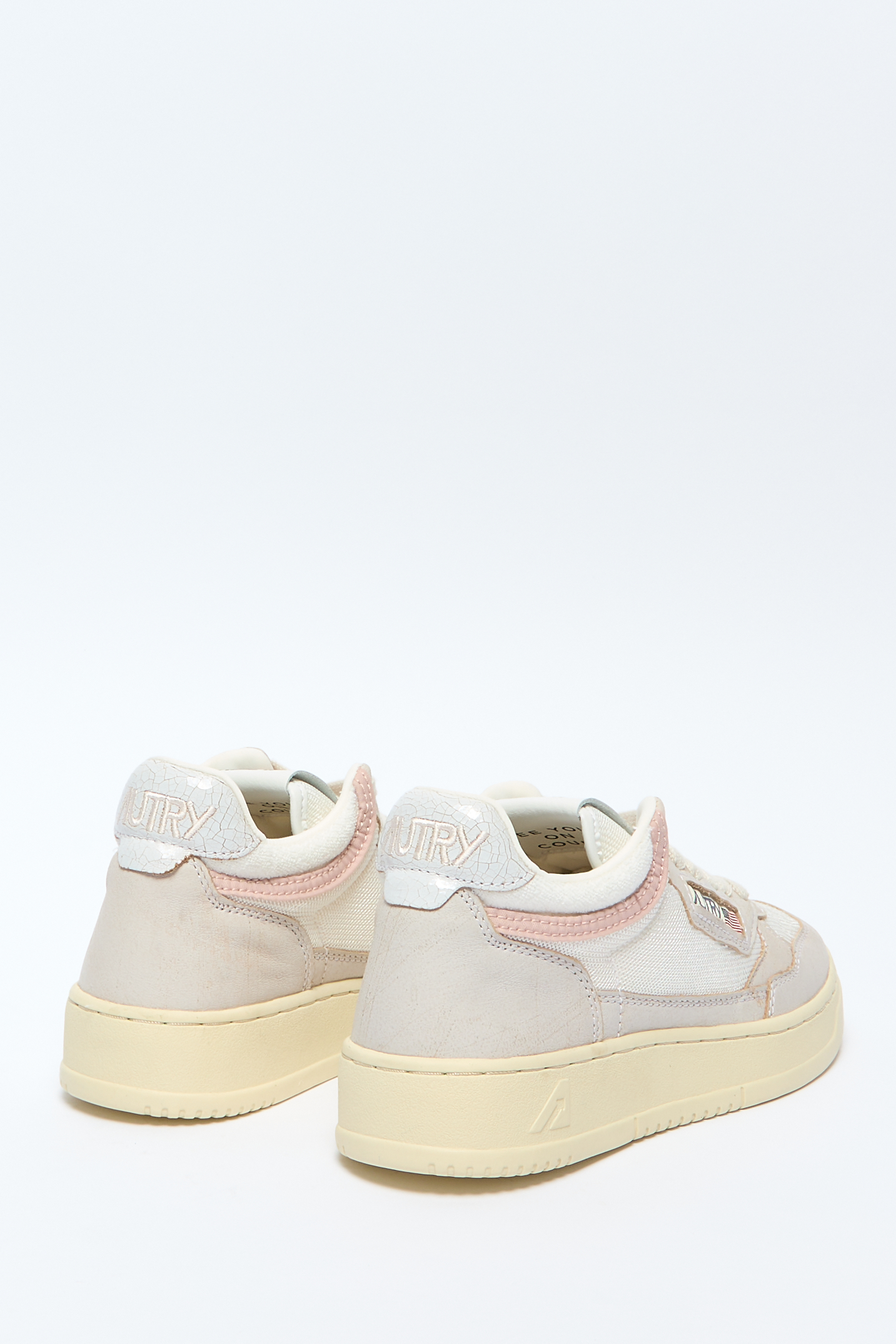 Кроссовки Open Mid W