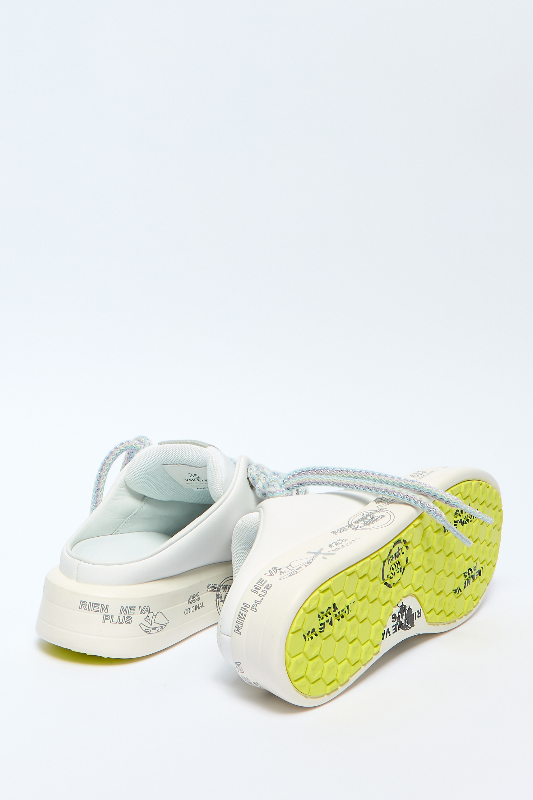 Кроссовки Belle