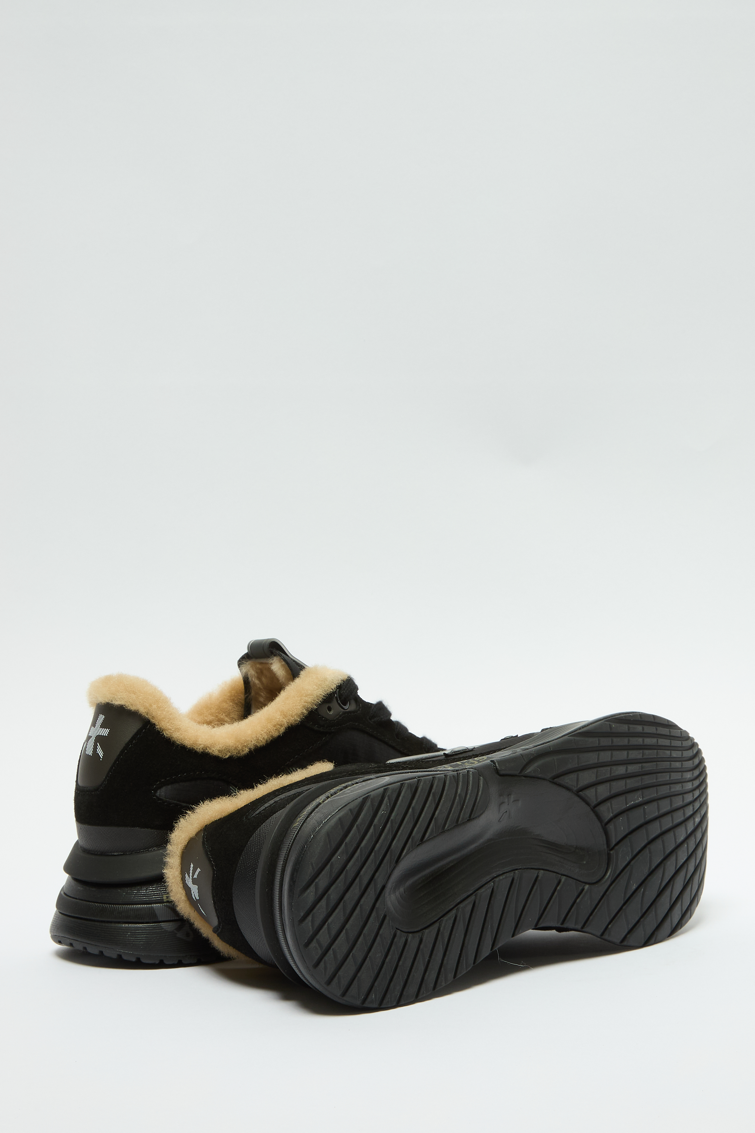 Кроссовки Moerund