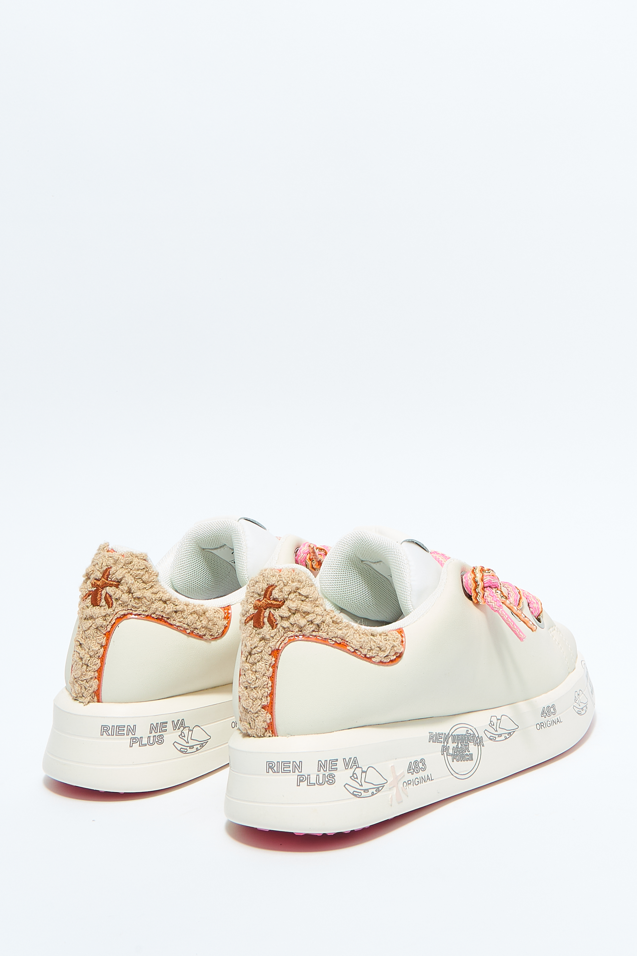 Кроссовки Belle