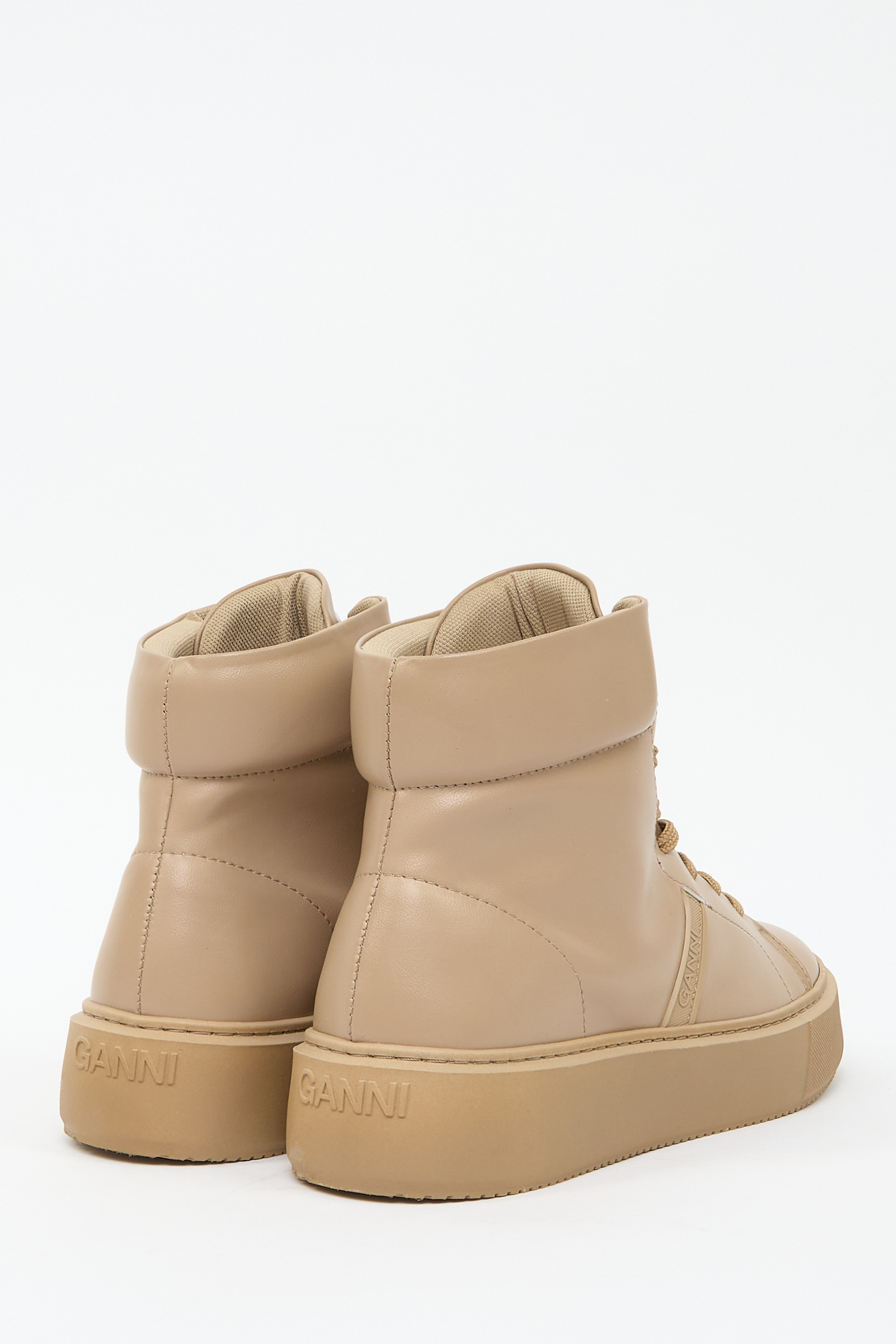 Высокие Кроссовки