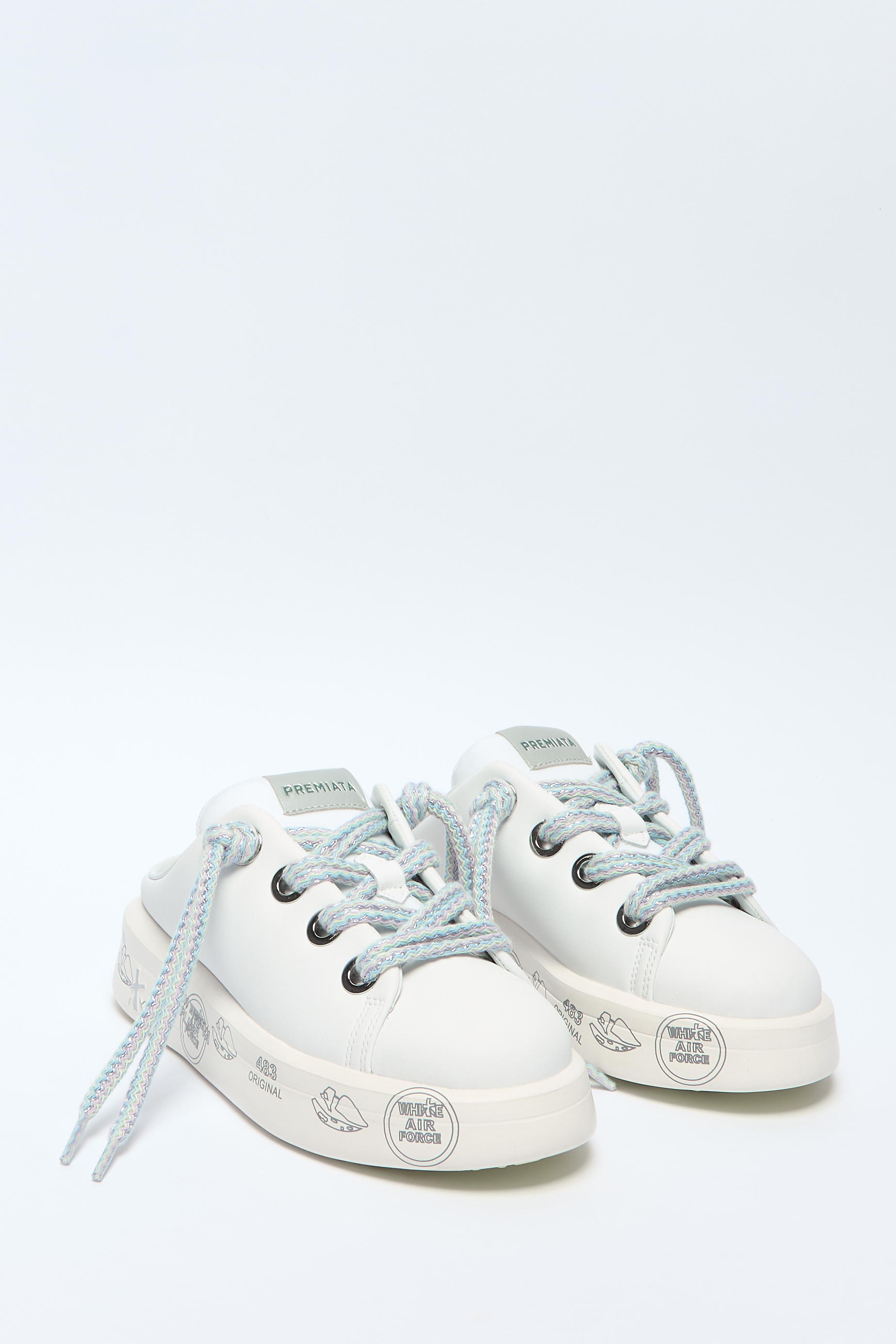 Кроссовки Belle