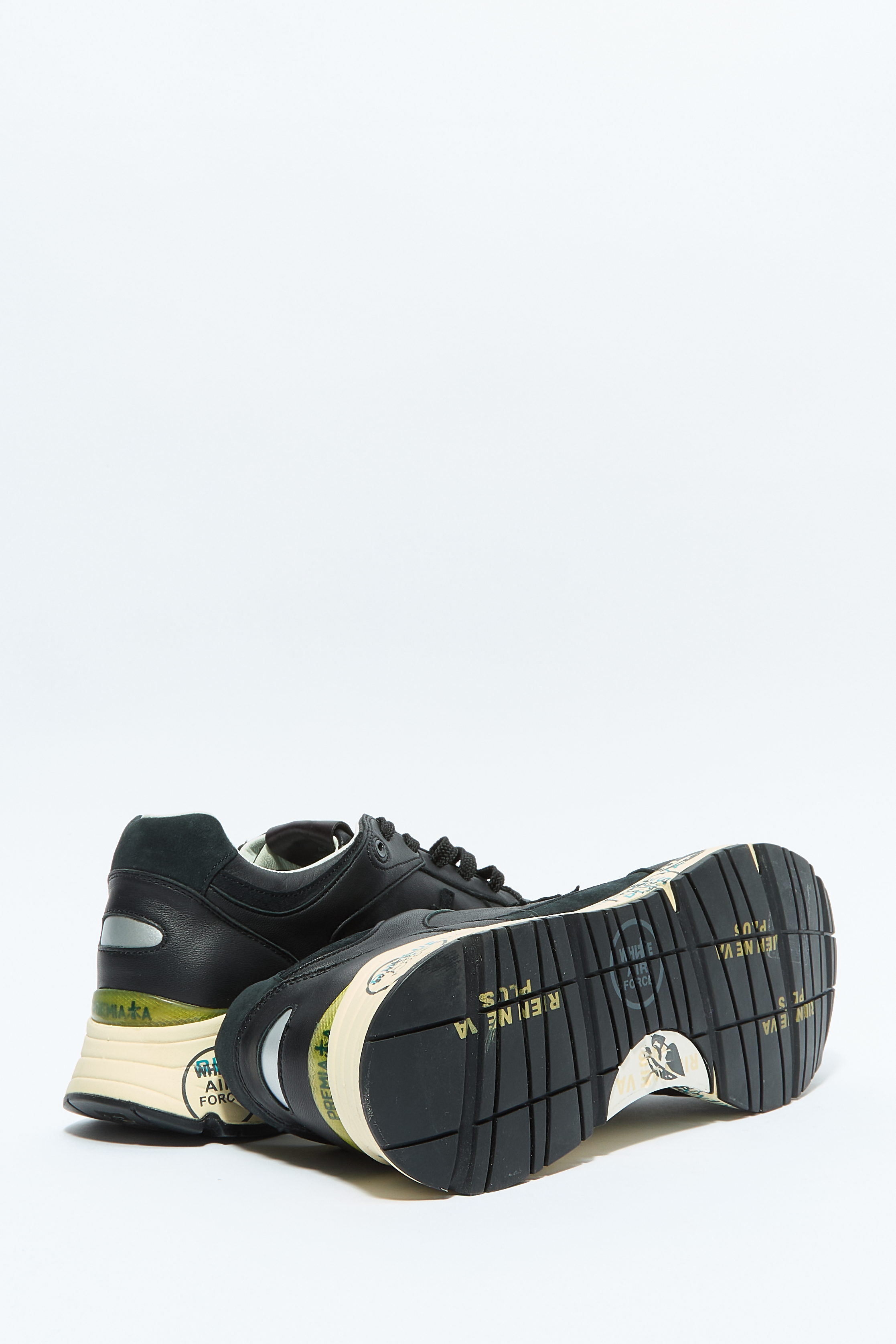 Кроссовки Mase