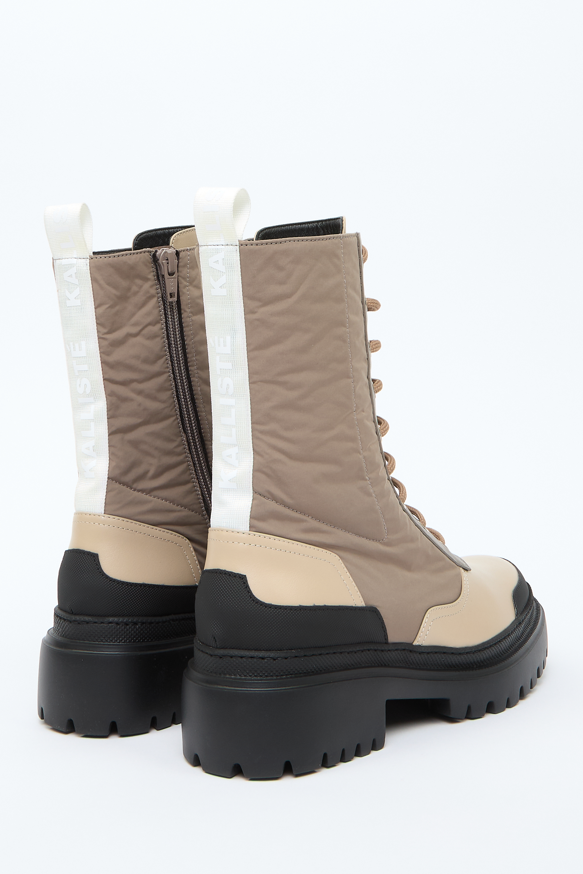 Ботинки На Шнуровке