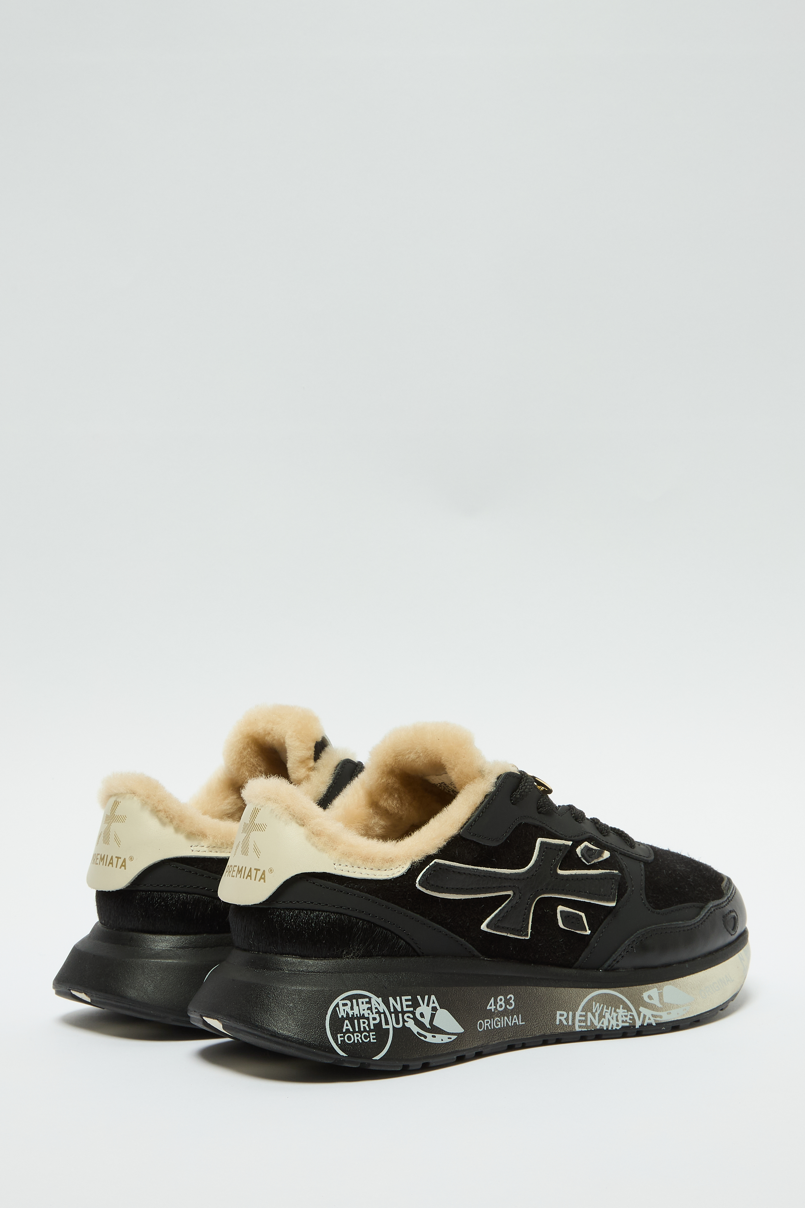 Кроссовки Lauryn