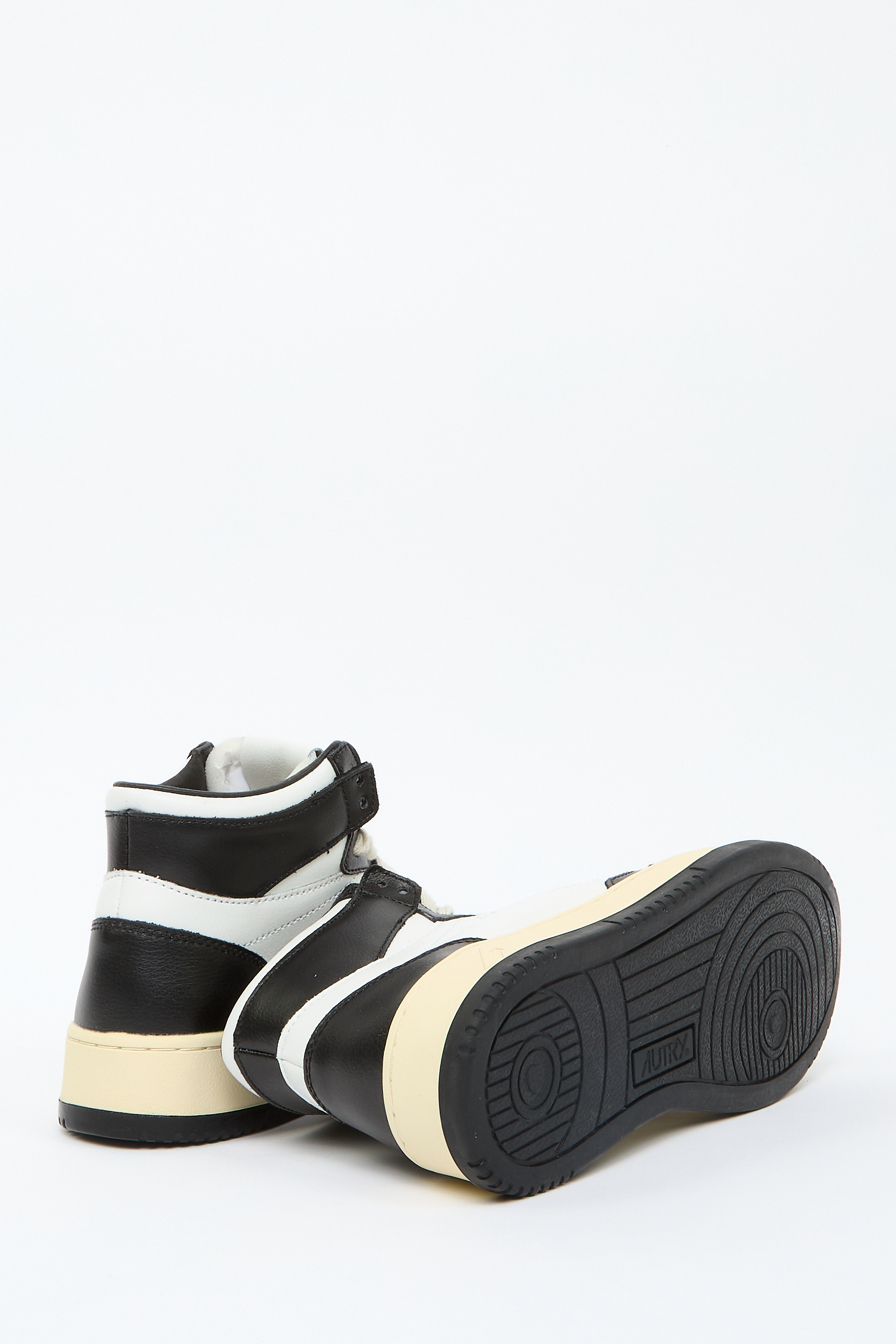 Высокие Кроссовки