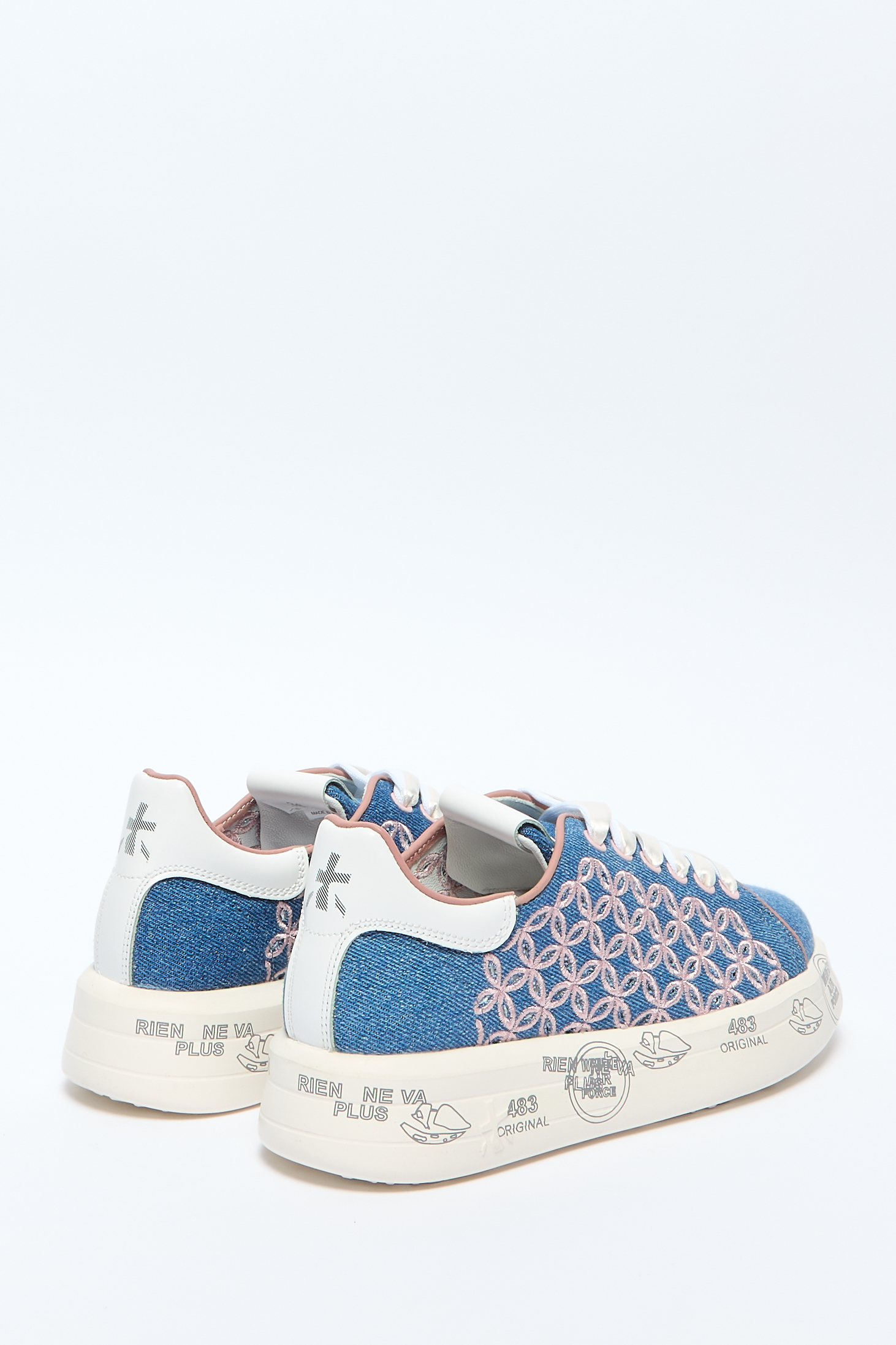 Кроссовки Belle