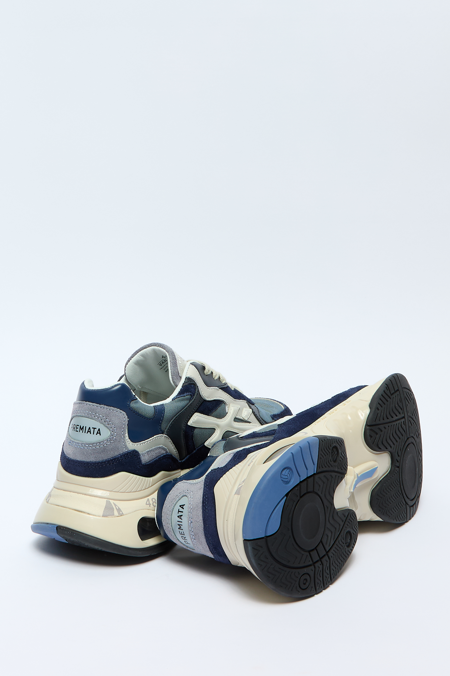 Кроссовки Sharky