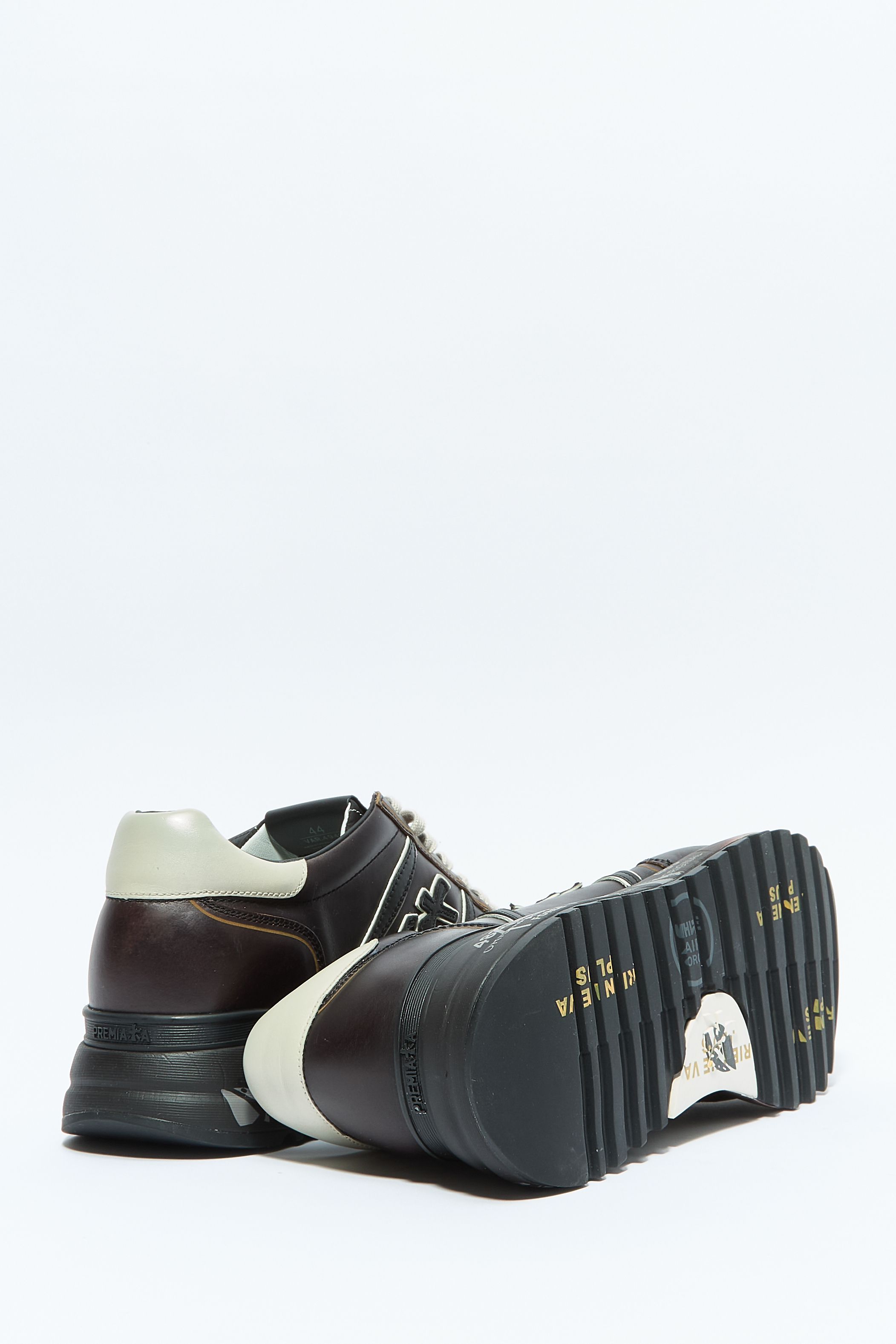 Кроссовки Lander