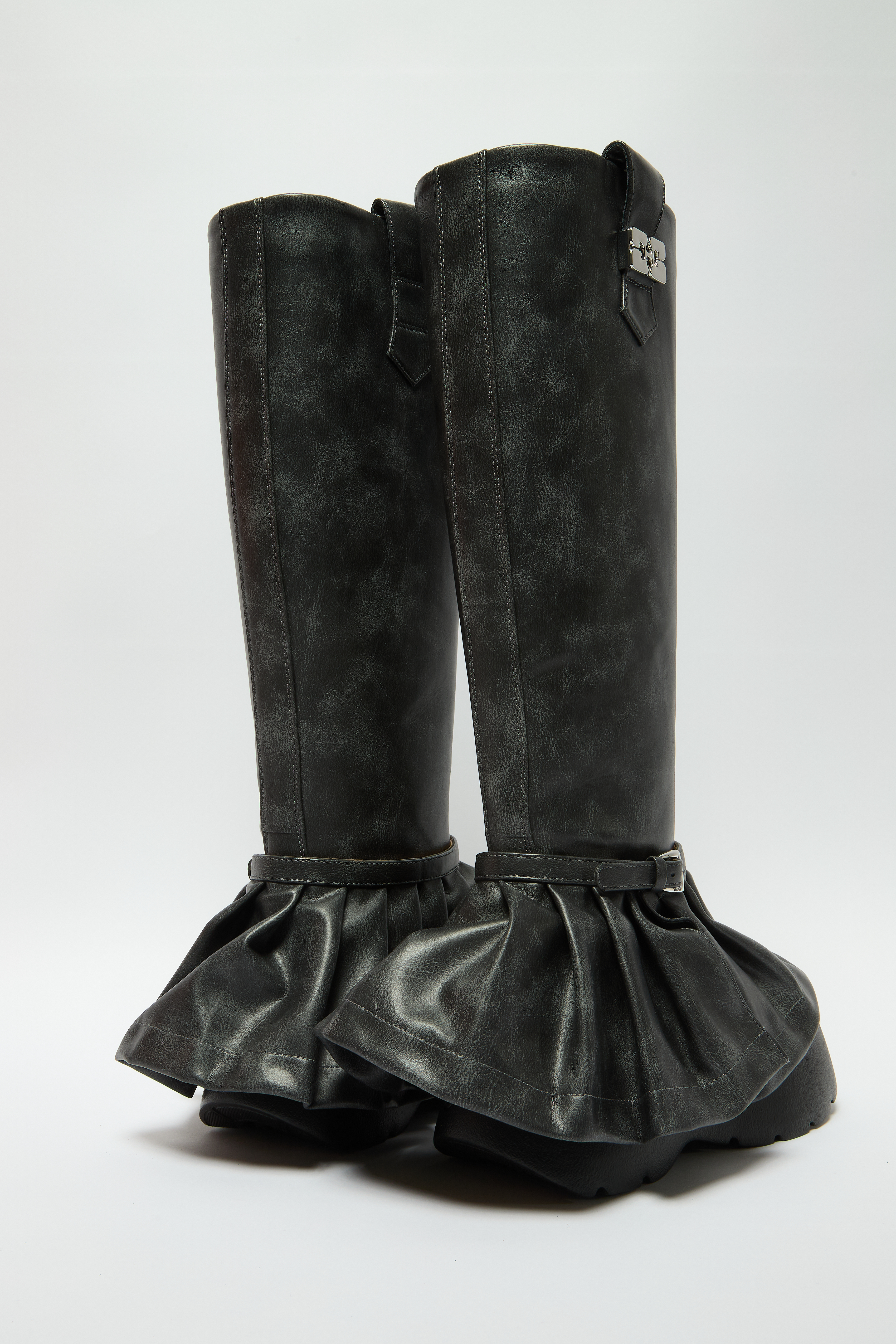 Сапоги Высокие