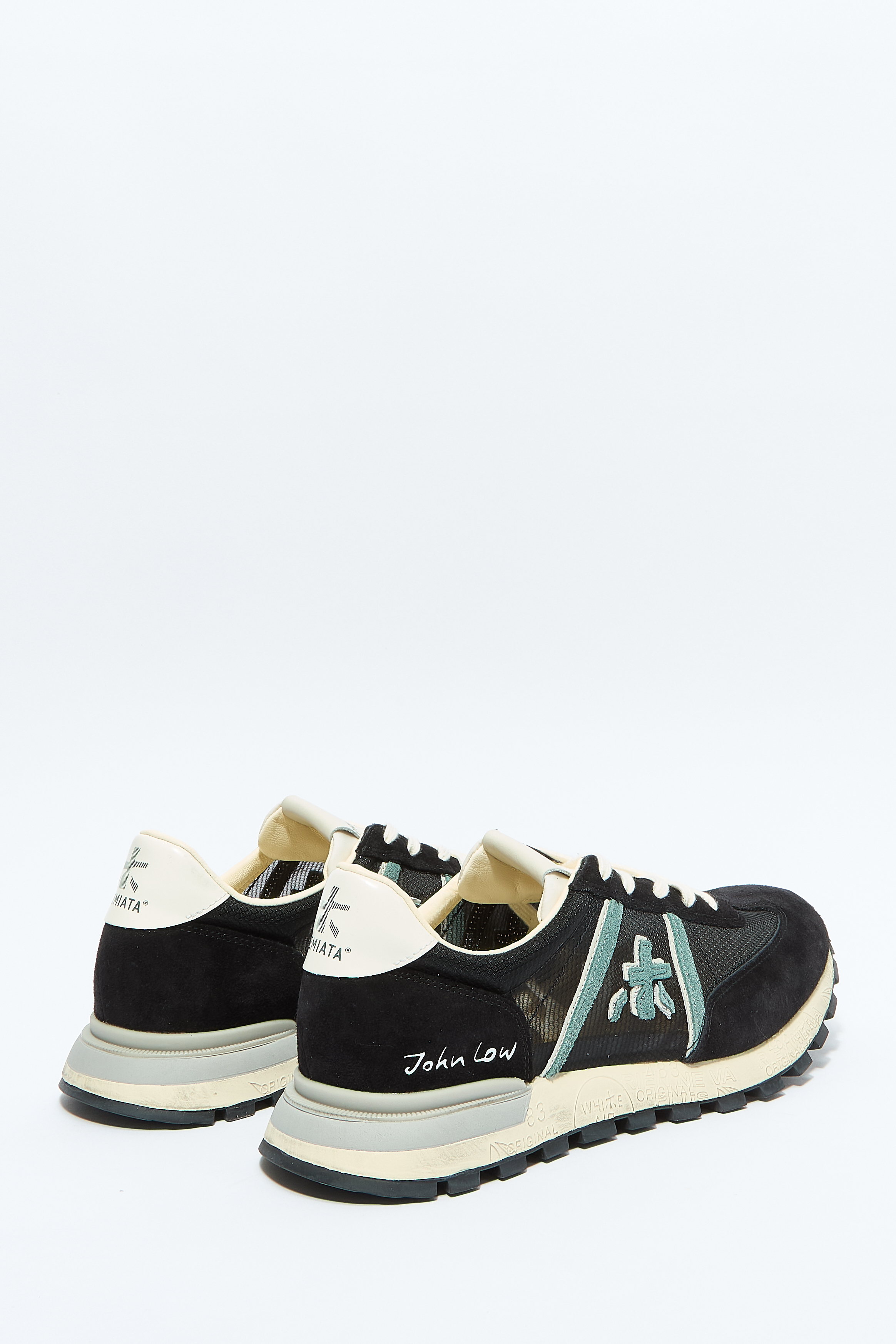 Кроссовки Johnlow