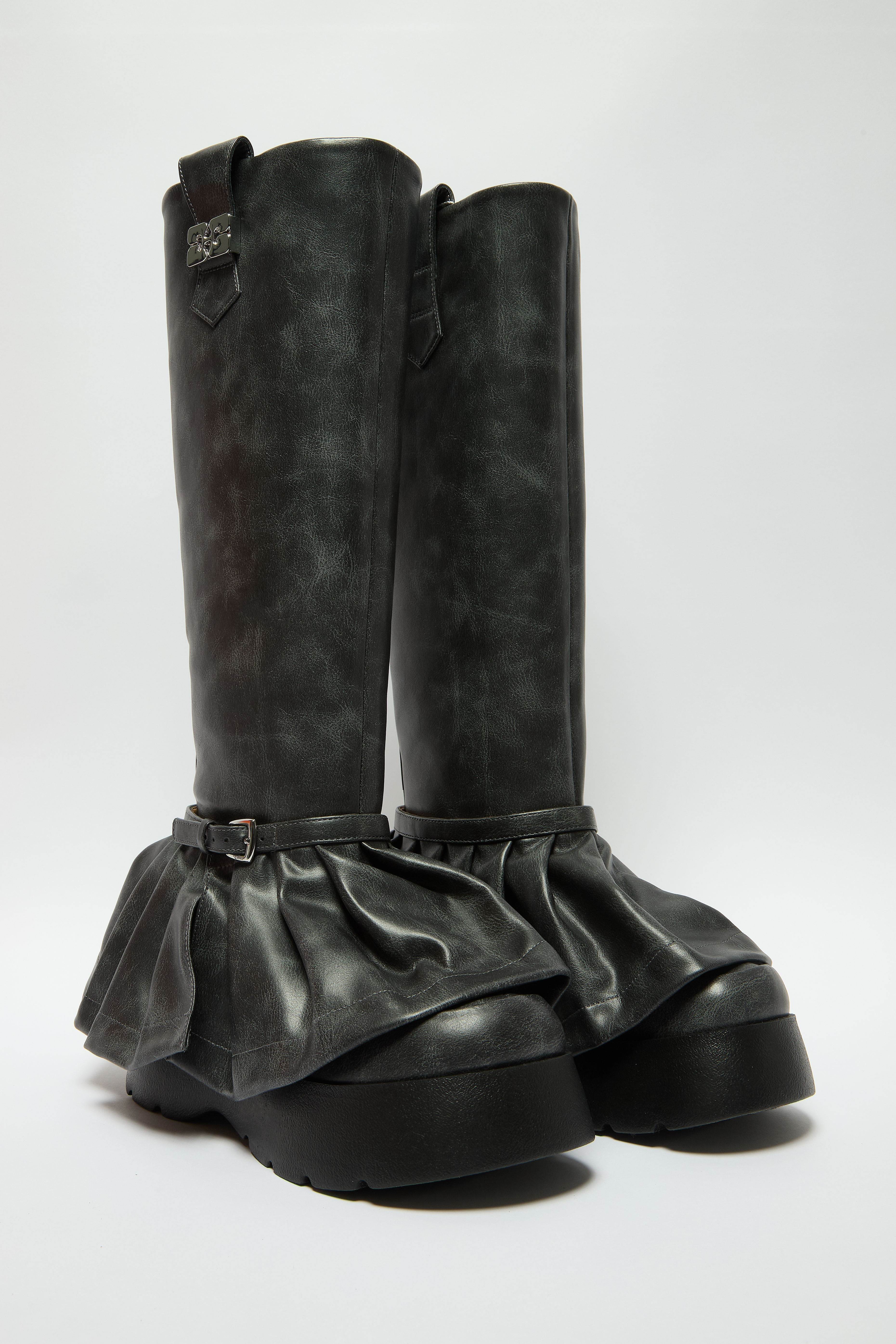 Сапоги Высокие