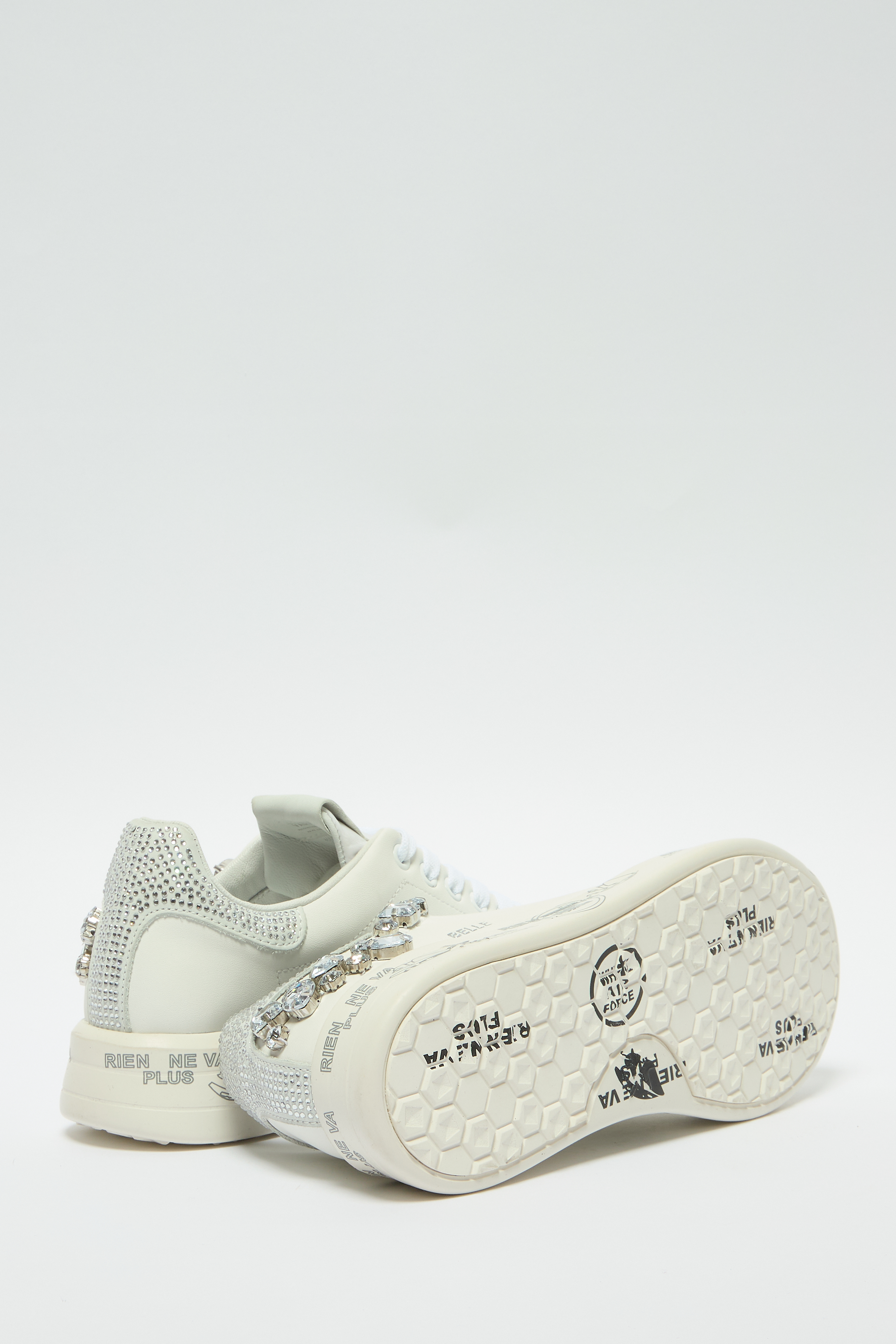 Кроссовки Belle