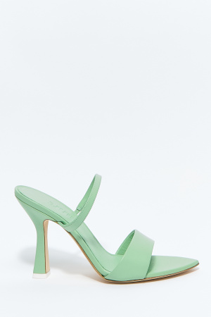 Босоножки На Каблуке